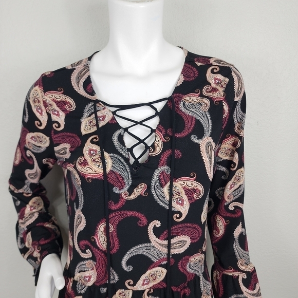 WHBM Paisley Black Bell Sleeve Boho Tunic Top Size M - Picture 5 of 13